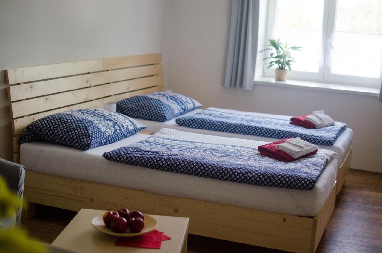 Apartmany A Ubytovani Mlynice Litovel Exterior foto