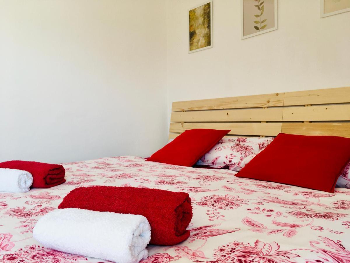 Apartmany A Ubytovani Mlynice Litovel Exterior foto