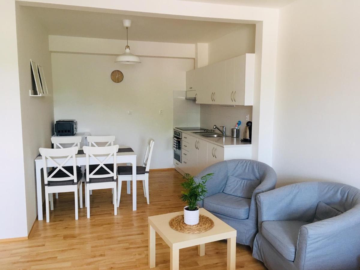 Apartmany A Ubytovani Mlynice Litovel Exterior foto