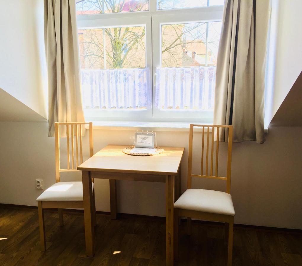 Apartmany A Ubytovani Mlynice Litovel Exterior foto